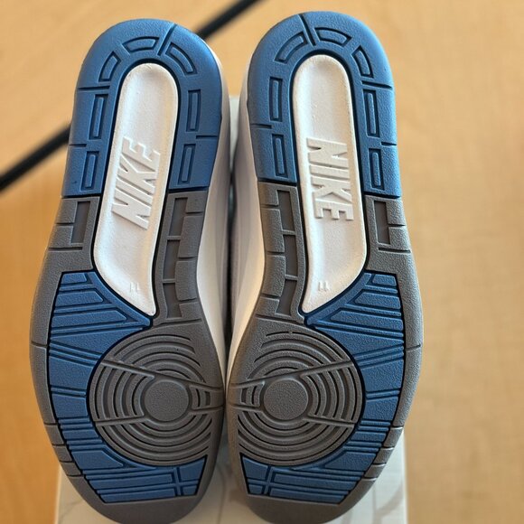 Nike Air Jordan 2 UNC Size 11 - Picture 8 of 8